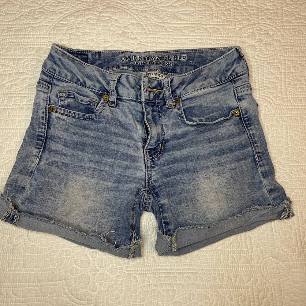 American eagle size 2 shorts